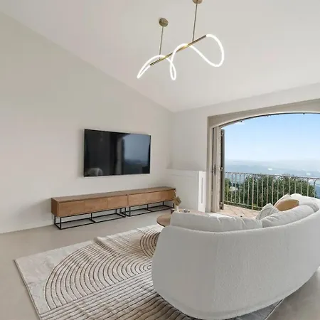 Luxurious High-end With Panoramic Sea Views Over The Bay Of Cannes Szálloda 4*