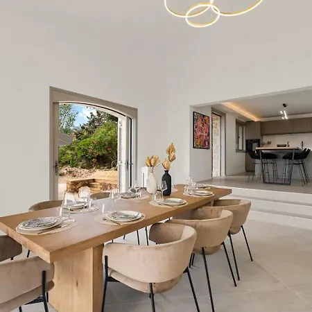 Luxurious High-end With Panoramic Sea Views Over The Bay Of Cannes Szálloda