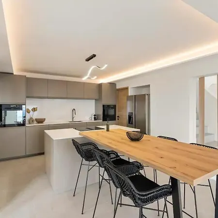 Luxurious High-end With Panoramic Sea Views Over The Bay Of Cannes 4* Mandelieu